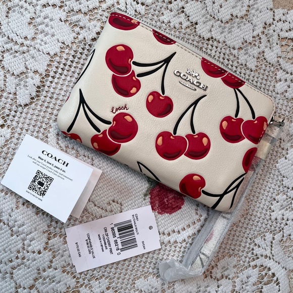 Coach smooth leather cherry print corner zip wristlet, ziptop closure, strap NWT - Picture 6 of 7